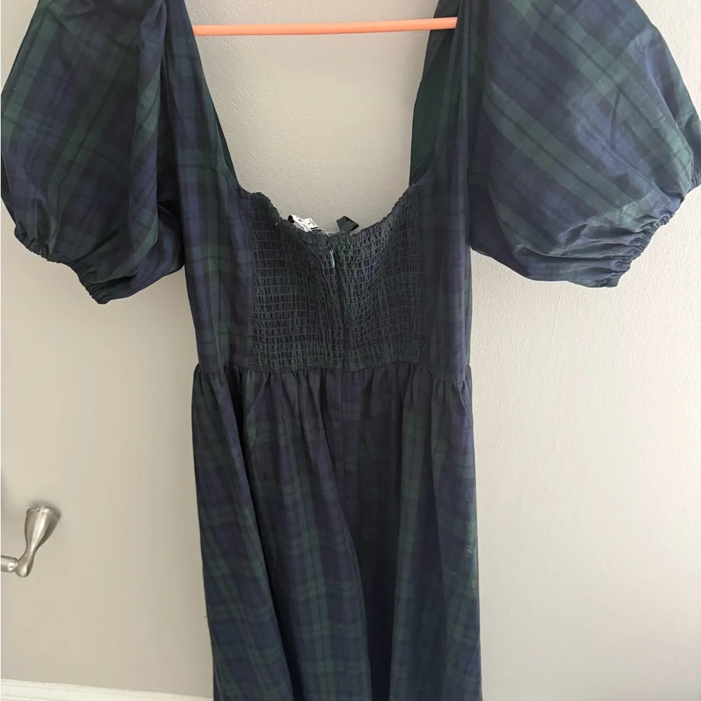 Green Plaid Puff-Sleeve Midi Dress with Lace-Up Bodice - Picture 5 of 5